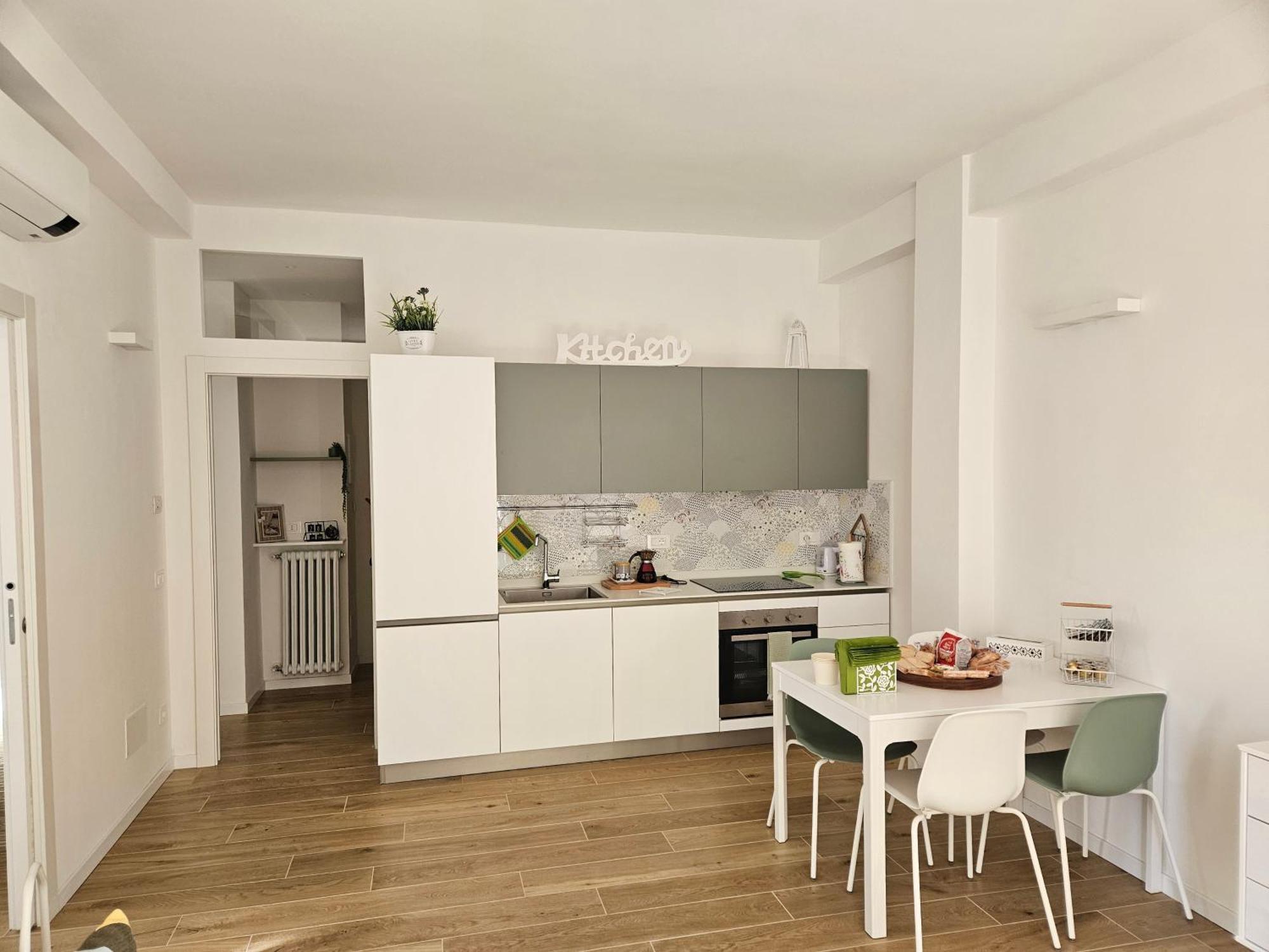 Suite Home Sophie 2 Верона Екстериор снимка